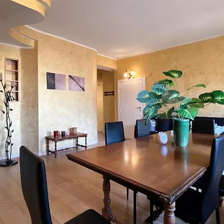 Terrazza In Centro - Affitti Brevi Italia Appartement Lecco